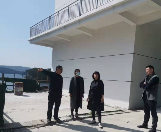 10.12(自來(lái)水公司)鄭英姿視察取水口項(xiàng)目179.png 10.12(自來(lái)水公司)鄭英姿視察取水口項(xiàng)目179.png