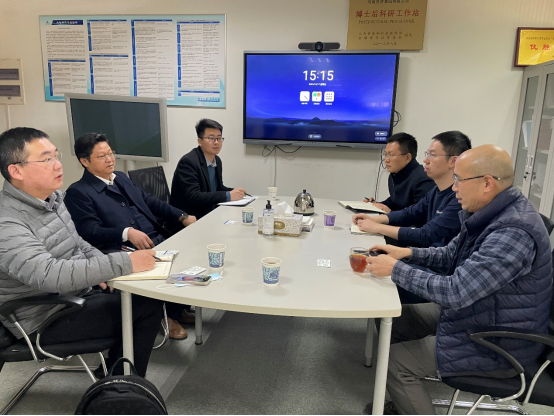 市產(chǎn)業(yè)集團黨委書記、董事長劉培建一行拜訪多家企業(yè) 共商合作發(fā)展290.png