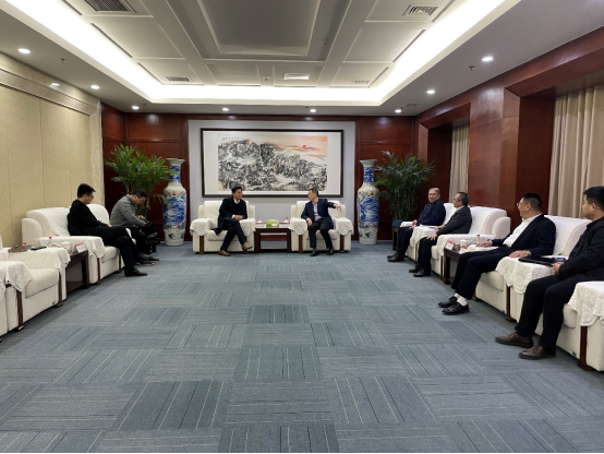 市產(chǎn)業(yè)集團黨委書記、董事長劉培建一行拜訪多家企業(yè) 共商合作發(fā)展620.png