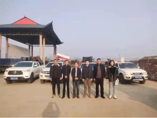 市產(chǎn)業(yè)集團向確山縣任店鎮(zhèn)捐贈辦公用品助力鄉(xiāng)村振興694.png 市產(chǎn)業(yè)集團向確山縣任店鎮(zhèn)捐贈辦公用品助力鄉(xiāng)村振興694.png