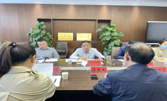 法治駐馬店(法治政府)考核組領導蒞臨市產(chǎn)業(yè)集團考核法治建設工作703.png 法治駐馬店(法治政府)考核組領導蒞臨市產(chǎn)業(yè)集團考核法治建設工作703.png