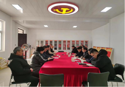 1.15市產(chǎn)投集團赴邢寨慰問簡報(2)176.png 1.15市產(chǎn)投集團赴邢寨慰問簡報(2)176.png